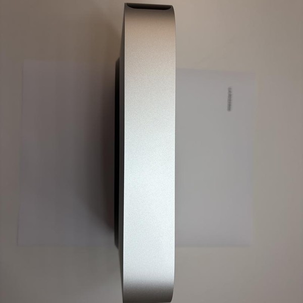 Mac mini 2023 - 256 GB, 8 GB, Apple M2, 1 Gigabit Ethernet