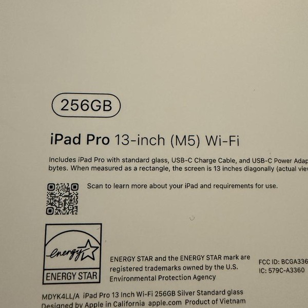 Apple iPad Pro 13 inch (M5) 2025 - Wi-Fi, 256 GB, Silver, Apple M5 9-Core, A3360, Standard Glass