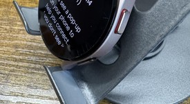 Good
													Samsung Galaxy Watch4 - Unlocked, Gold, 40mm, photo 4 of 7