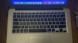 Good
													MacBook Air 2017 - 13" - I5, Silver, 512 GB, 8 GB, photo 5 of 9