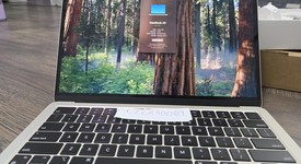 Mint
													MacBook Air 2022 - 13" - Apple M2, Starlight, 256 GB, 8 GB, photo 2 of 12