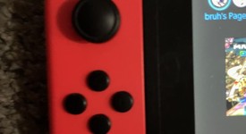 Good
													Nintendo Switch - Red, 32 GB, Mario Red Edition, photo 4 of 14