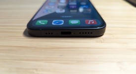 Good
													Apple iPhone 16 - Unlocked, Black, 128 GB, A3081, photo 3 of 10