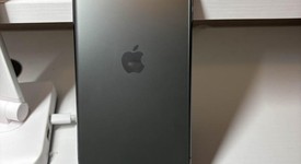 Good
													Apple iPhone 11 Pro Max - Unlocked, Green, 256 GB, A2161, photo 4 of 5
