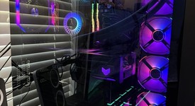 Mint
													Custom Gaming PC, photo 2 of 38