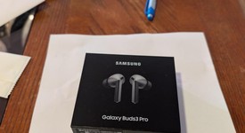 New
													Samsung Galaxy Buds3 Pro - Silver, photo 1 of 8