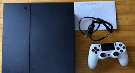 Good
													PlayStation 4 - Black, 500 GB, Standard, photo 1 of 1