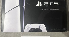 New
													PlayStation 5 Slim Digital Edition (2023) - White, 1 TB, photo 2 of 3
