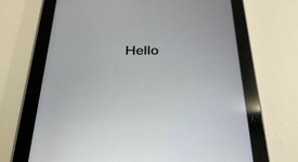 Mint
													Apple iPad 5th Gen - Wi-Fi, Gray, 32 GB, A1822, photo 2 of 2