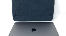Good
													MacBook Pro 2018 (With Touch Bar) - 13" - I5, Gray, 256 GB, 8 GB, photo 3 of 13