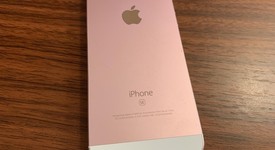 Good
													Apple iPhone SE 1st Gen 2016 - Unlocked, Rose Gold, 64 GB, A1662, photo 4 of 4