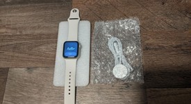 Mint
													Apple Watch SE 2nd Gen 40mm - Starlight, A2722 - GPS, Aluminum, photo 1 of 10