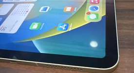 Good
													Apple iPad Air 4th Gen - Unlocked, Green, 64 GB, A2324, photo 3 of 7