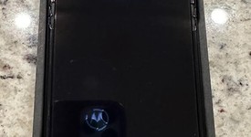 Mint
													Motorola Razr Plus (2023) - Unlocked, Black, 256 GB, 8 GB, photo 3 of 8