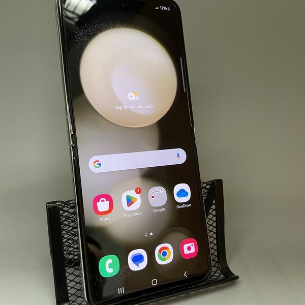 Samsung Galaxy Z Flip5 - Unlocked, 256 GB, Cream, 8 GB, SM-F731U1