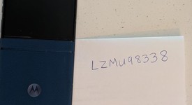 Mint
													Motorola Razr (2025) - T-Mobile, Blue, 256 GB, 8 GB, photo 4 of 16