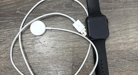 Fair
													Apple Watch SE 1st Gen 44mm - Gray, A2352 - GPS, Aluminum, photo 4 of 10