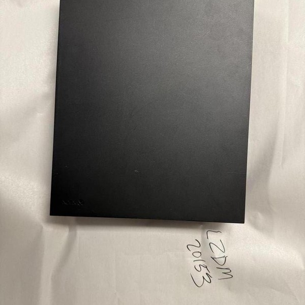 Xbox One X (2017) - Black, Standard