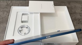 Mint
													Apple iPad 10th Gen - Wi-Fi, Blue, 64 GB, A2696, photo 4 of 9