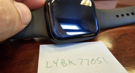Good
													Apple Watch Series 8 45mm - Unlocked, Midnight, A2774 - Cellular, Aluminum, photo 4 of 6