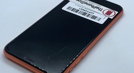 Fair
													Apple iPhone Xr - Unlocked, Coral, 256 GB, A1984, photo 2 of 7