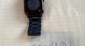 Good
													Apple Watch Series 7 45mm - Red, A2474 - GPS, Aluminum, photo 1 of 10