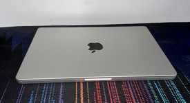 Good
													MacBook Pro Late 2023 (M3) - 14" - Apple M3 Pro 11-core, Silver, 512 GB, 18 GB, 14-core GPU, photo 1 of 16