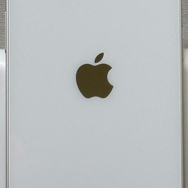 Apple iPhone 13 - Unlocked, 128 GB, Starlight, A2482