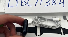 Good
													Apple Watch Series 7 45mm - Unlocked, Midnight, A2477 - Cellular, Aluminum, photo 2 of 5