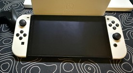 Good
													Nintendo Switch - OLED - White, 64 GB, photo 3 of 5