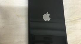 Good
													Apple iPhone SE 2nd Gen 2020 - Unlocked, Black, 64 GB, A2275, photo 3 of 7