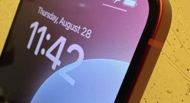 Good
													Apple iPhone 13 - Unlocked, Red, 128 GB, A2482, photo 2 of 11