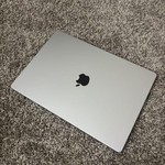 Good MacBook Pro 2021 - 16 inch - 512 GB, Silver, 16 GB, Apple M1 Pro 10-core