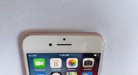 Good
													Apple iPhone 7 - Unlocked Non-US, Rose Gold, 128 GB, A1779, photo 4 of 7