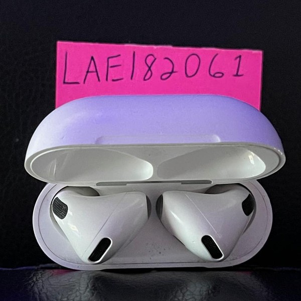 Apple AirPods (4th Gen) - Standard