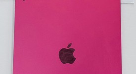 Good
													Apple iPad 11th Gen - Unlocked, Pink, 128 GB, A3355, photo 3 of 5