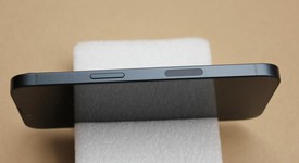 Mint
													Apple iPhone 13 - Unlocked, Midnight, 128 GB, A2482, photo 5 of 8