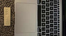 Good
													MacBook Air 2020 - 13" - I5, Silver, 512 GB, 8 GB, photo 5 of 5