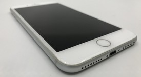 Good
													Apple iPhone 7 Plus - Sprint, Silver, 256 GB, A1661, photo 2 of 5