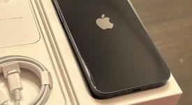 Mint
													Apple iPhone 13 - Unlocked, Midnight, 128 GB, A2482, photo 4 of 17