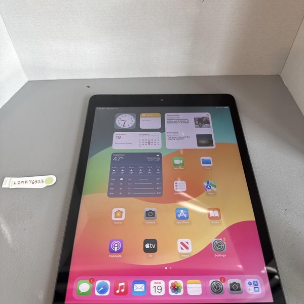 Apple iPad 9th Gen - Wi-Fi, 256 GB, Gray, A2602