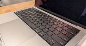 Good
													MacBook Pro 2023 - 14" - Apple M2 Pro 10-core, Silver, 512 GB, 16 GB, photo 4 of 12