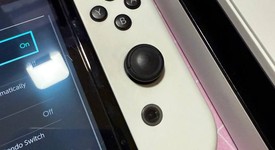 Good
													Nintendo Switch - OLED - White, 64 GB, photo 3 of 8