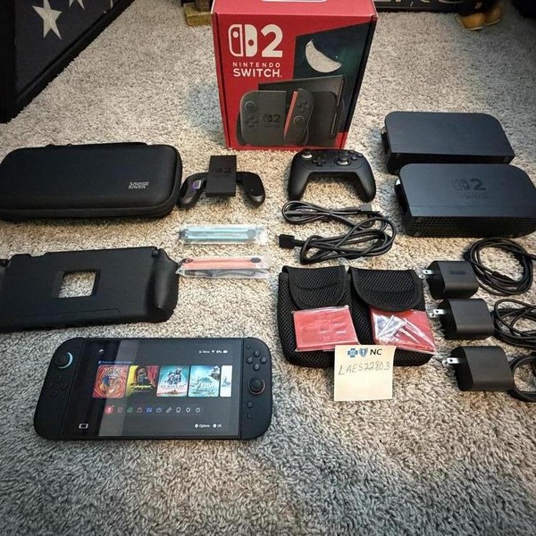 Nintendo Switch 2 - Red & Blue, Standard