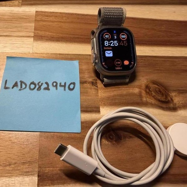 Apple Watch Ultra 2 49mm - AT&T, Black, A2986