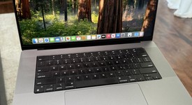 Good
													MacBook Pro 2021 - 16" - Apple M1 Pro 10-core, Gray, 1 TB, 16 GB, photo 3 of 5