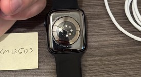 Good
													Apple Watch Series 9 45mm - Unlocked, Midnight, A2984 - Cellular, Aluminum, photo 4 of 5
