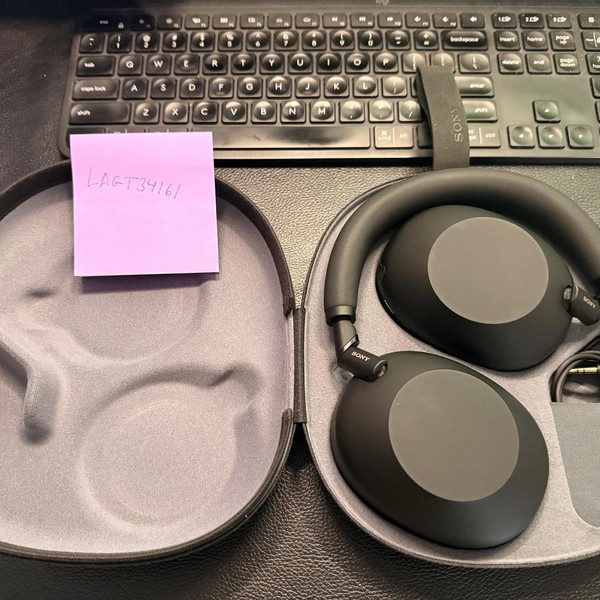 Sony WH-1000XM6 - Black