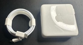 Good
													MacBook Pro 2017 (No Touch Bar) - 13" - I5, Gray, 256 GB, 16 GB, photo 3 of 13