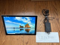 Microsoft Surface Pro 4 - 12.3 Inch